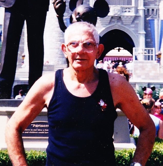 Obituario de Joseph J. Ferraro