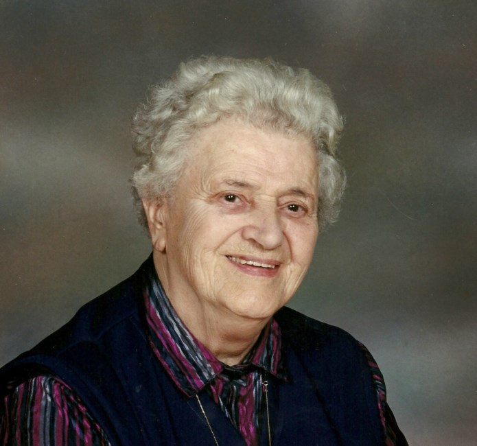Obituary of Dorothy Ruth Sanderson (Coad)