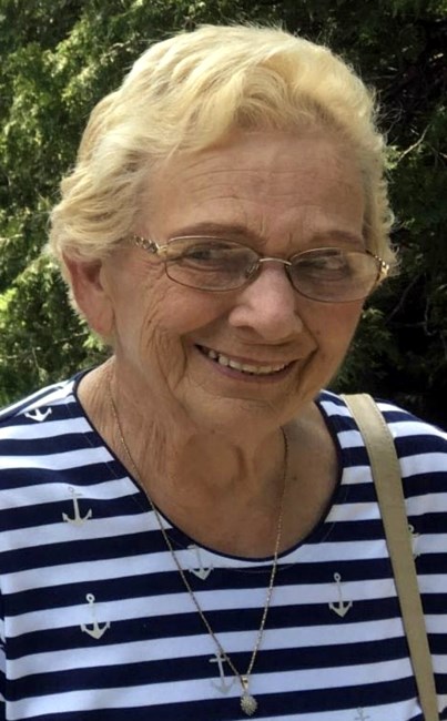 Obituary of Donna Marion Marshall