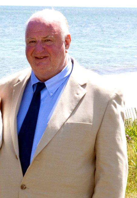 Avis de décès de John J. Donahue