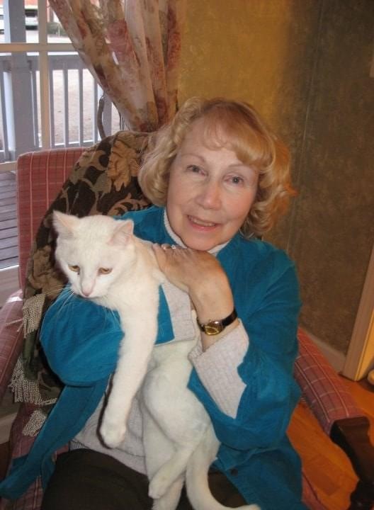 Obituary of Carolyn Weldon