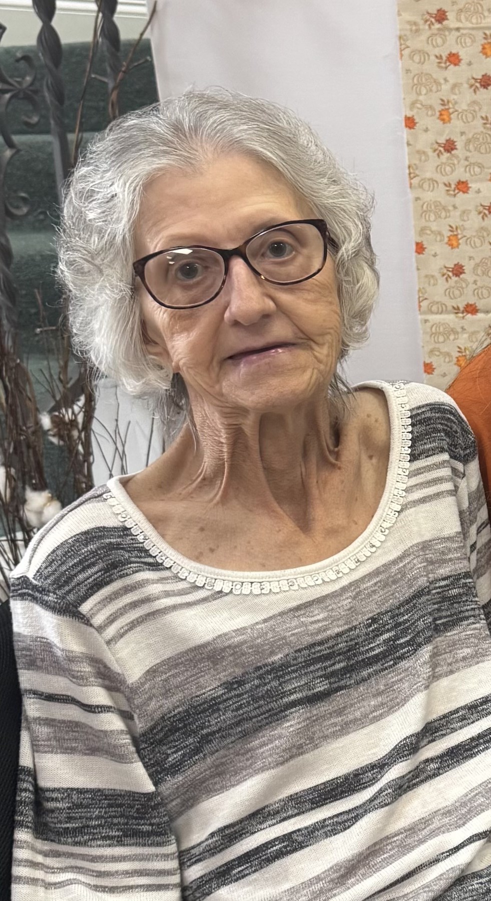 Obituario de Elaine Marie Burt