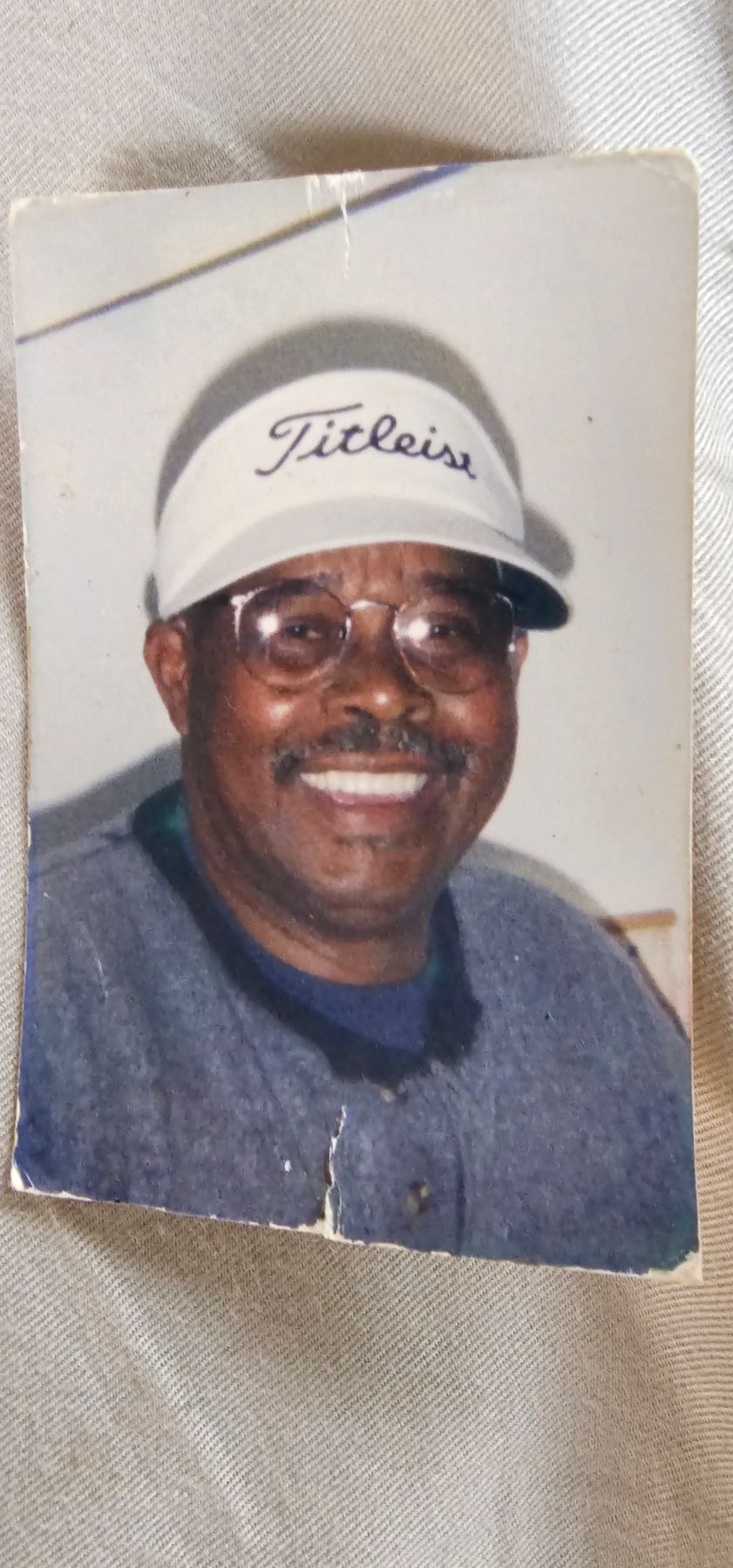 Obituary of Howard G. Woods Jr.