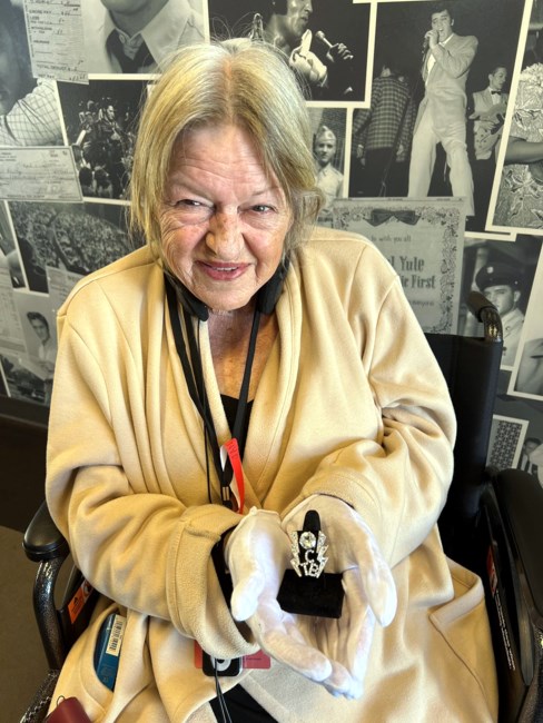 Obituary of Mona Yevette Sandlin