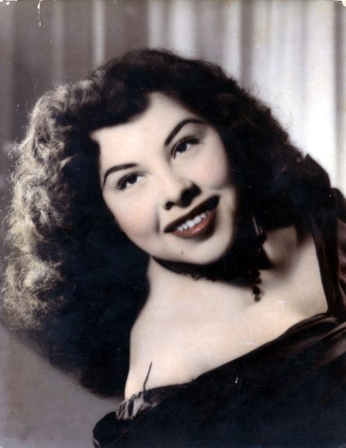 Obituary of Gloria D. Tavera