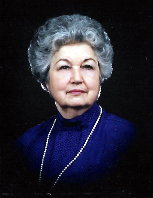 Obituary of Maurine James Lang