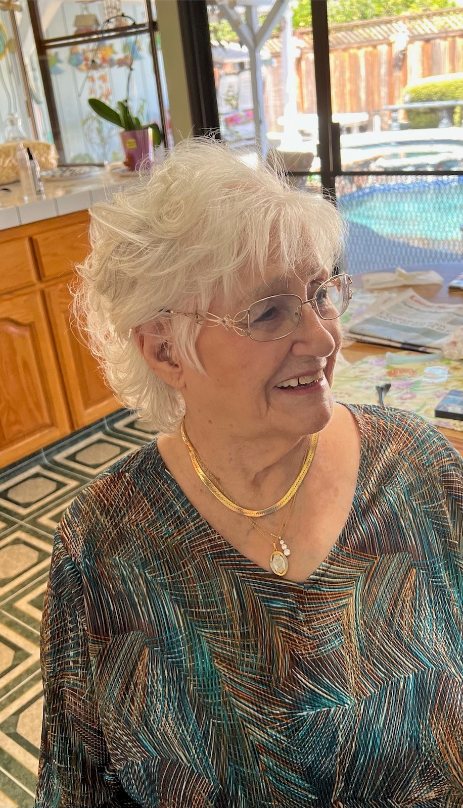 Obituary of Evangeline "Vangie" Carrillo