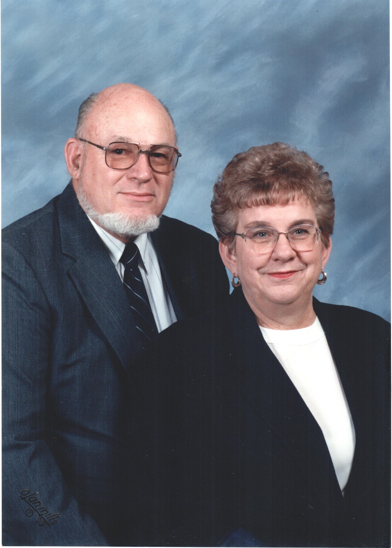 Obituary of Daryl B. Locker