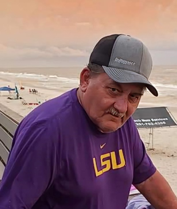 Obituario de Roland Joseph Breaux