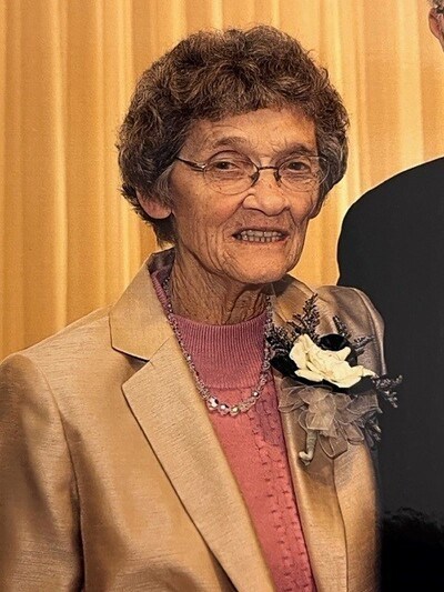 Obituary of Barbara Helen Nichols