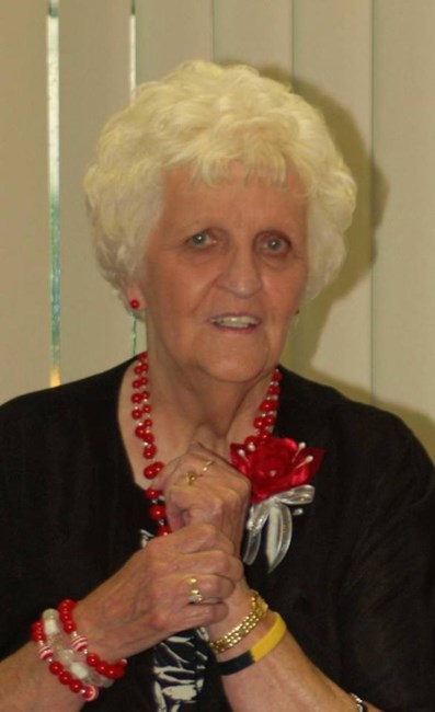 Obituary of Helen "MeMa" B Murphy