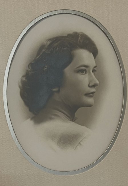 Obituary of Ruth Bryant Maxwell