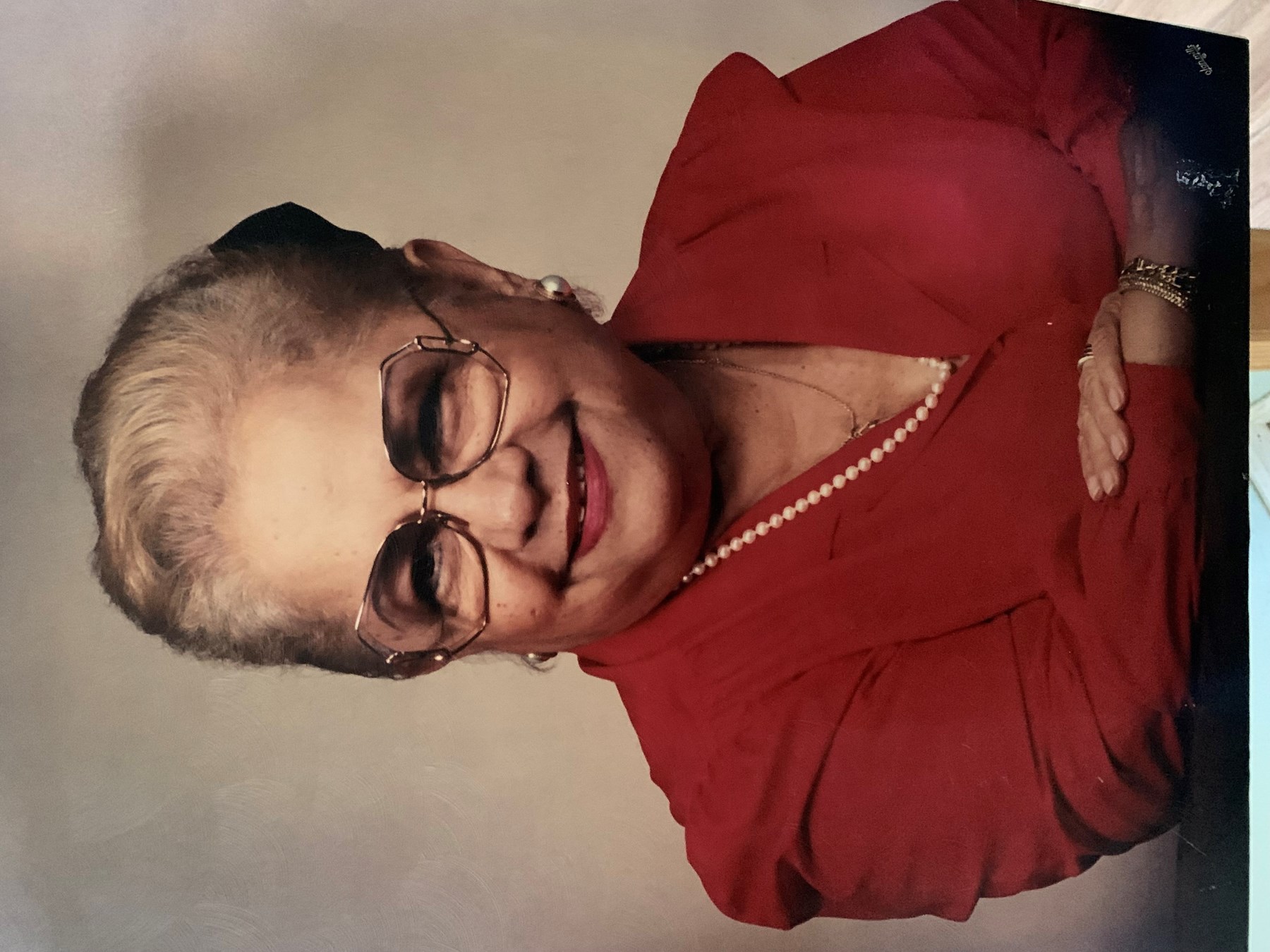 Obituary of Aura Marina Ràquel Sanchez