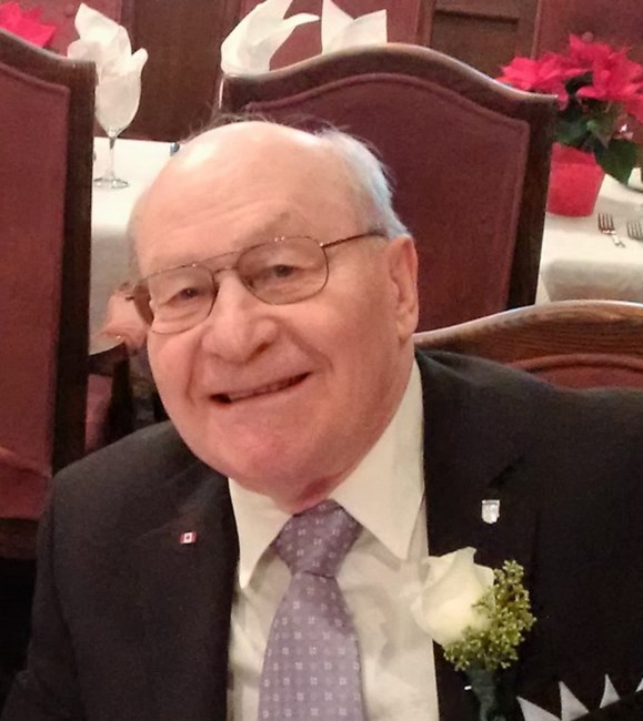 Obituary of Henry Teichrob