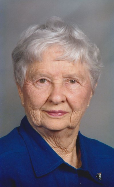 Obituary of Margaret Hole