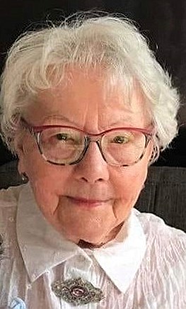 Obituary of Pierrette (née Lalonde) Daoust