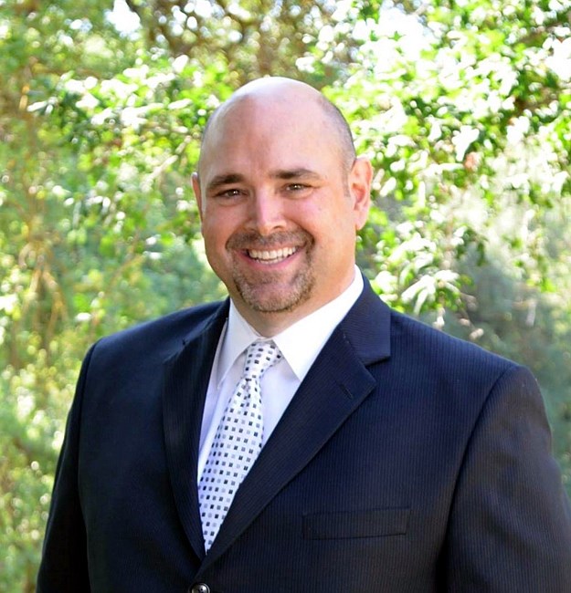 Obituary of Derik James Dami