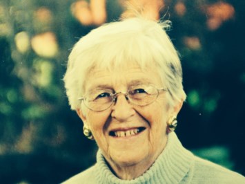 Obituary of Jean Elizabeth Roy