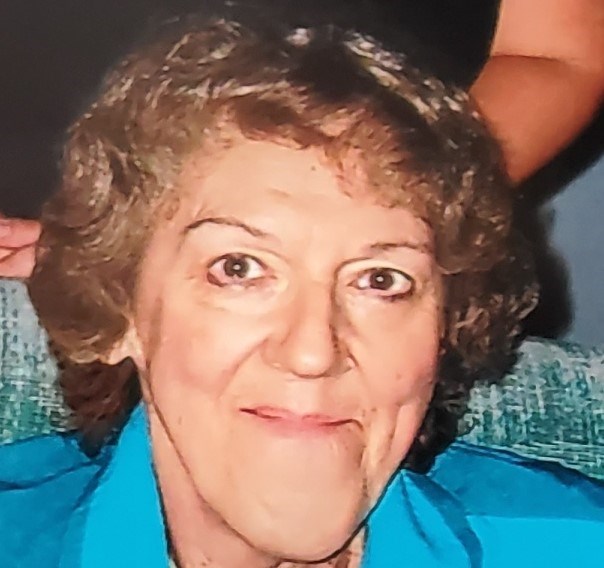 Obituario de Mary E. Kavain