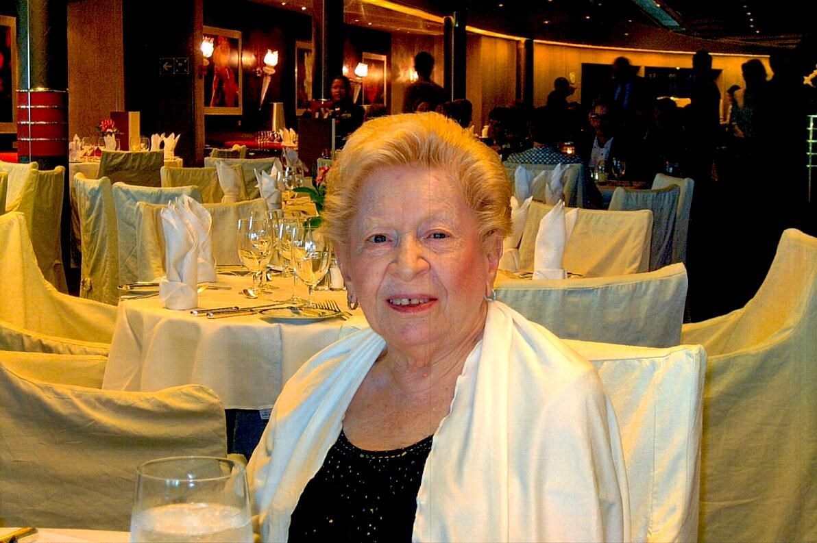 Obituary of Amelia Davanzo