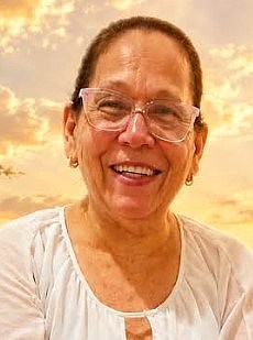 Obituary of Julia Del Cid
