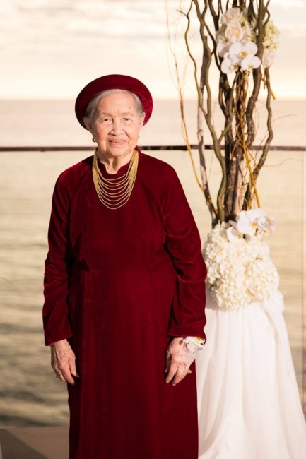 Obituary of Maria Lan Thi Nguyen