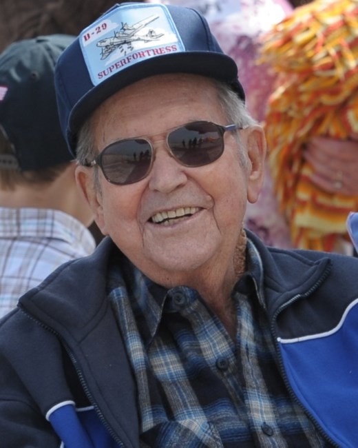 Obituario de Clinton Clint B. Rogers