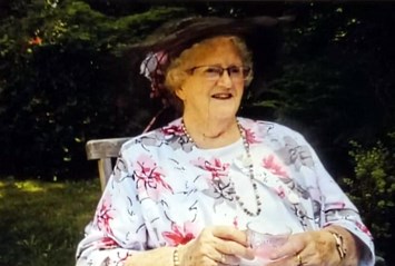 Obituary of Joan Frances (Ward) Forshaw