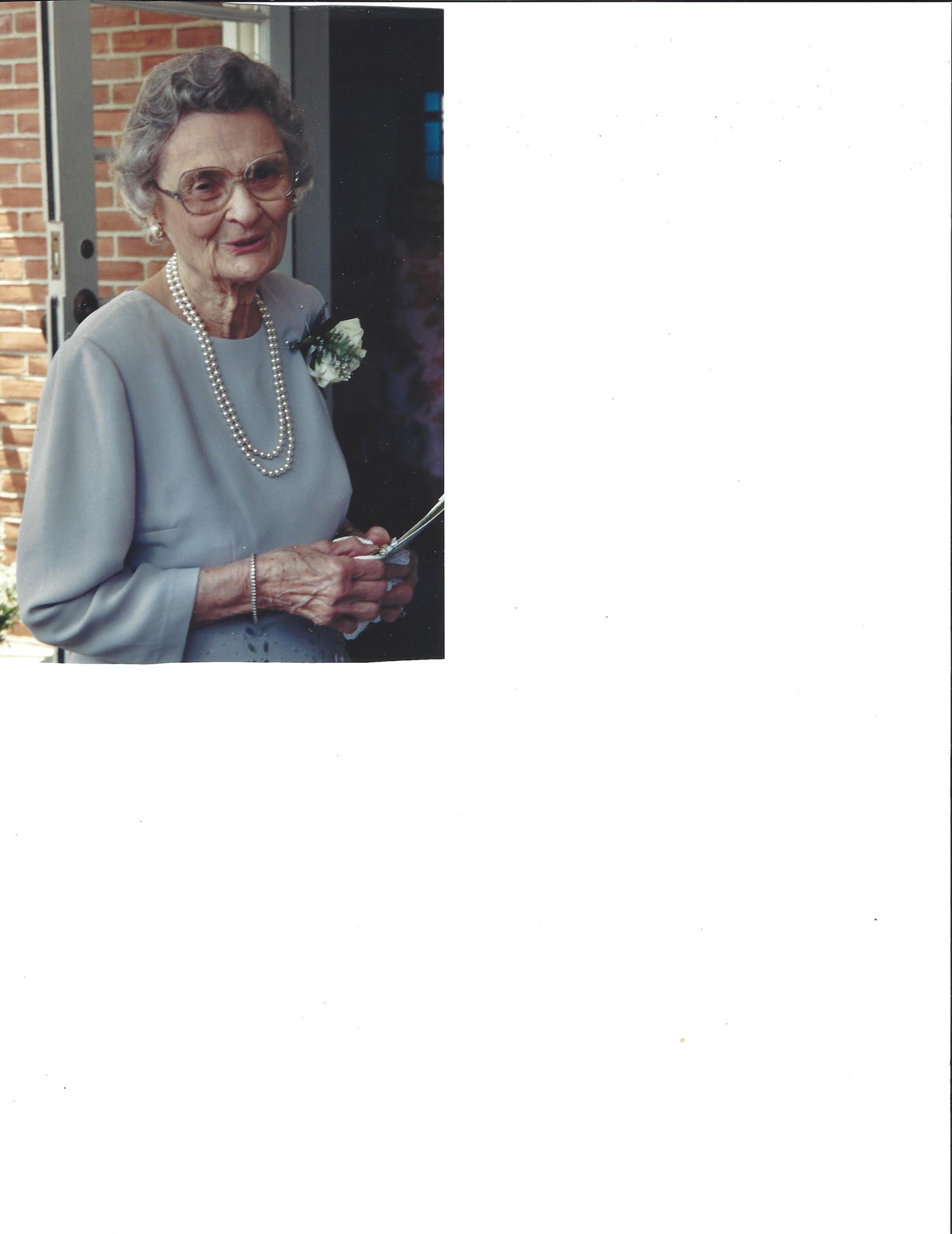 Avis de décès de Dorothy Johnson Lewis