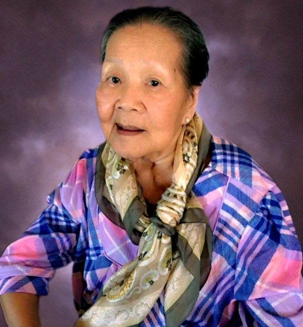 Obituary of Consuelo Cipriaso Vale Cruz