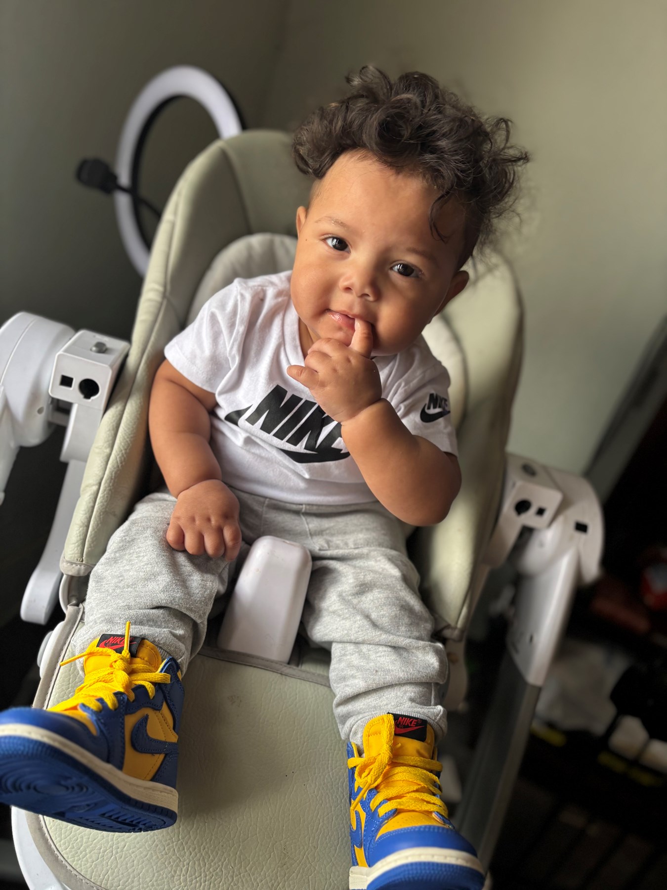 Obituary of Phantom-King VanRoss