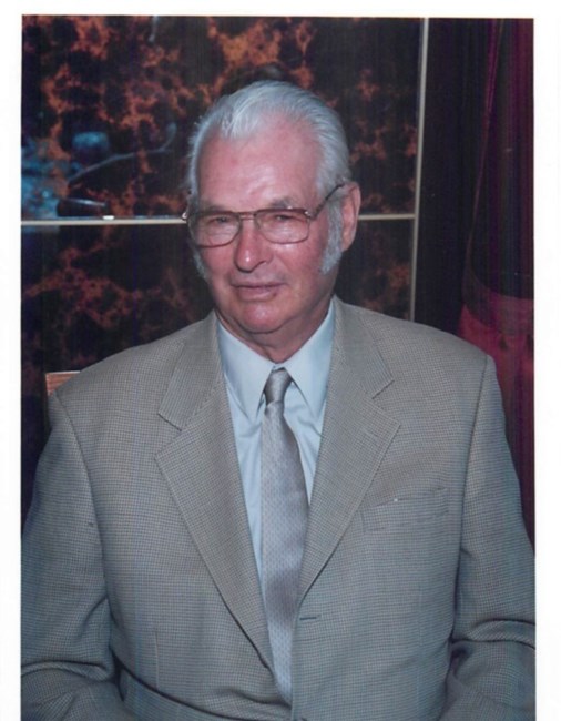 Obituary of John Arie VanLeeuwen