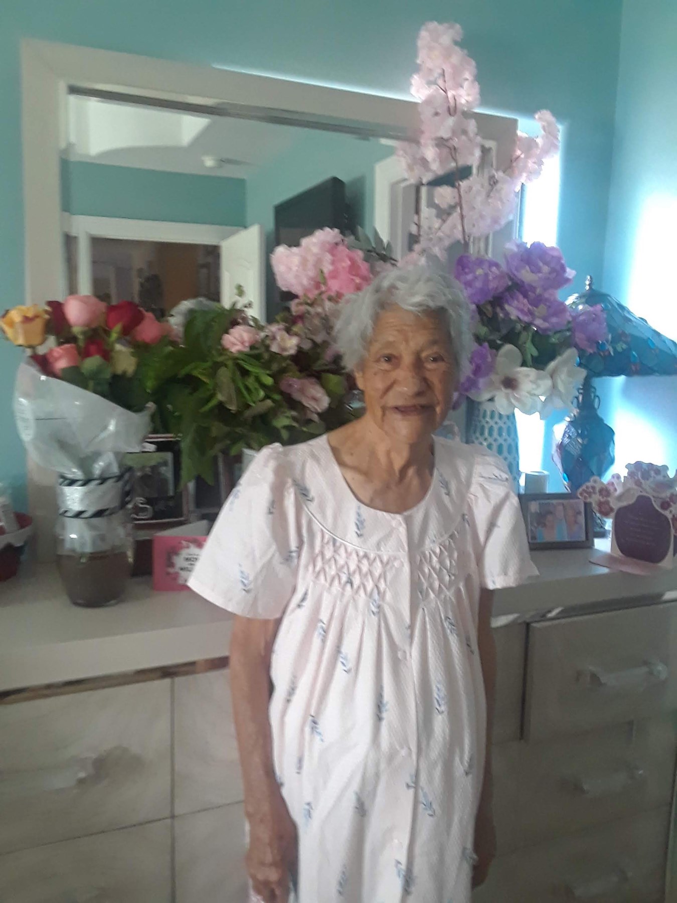 Obituary of Anita Mata De Torres