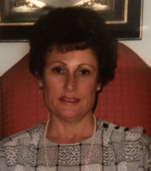 Obituario de Evaun Mary De Simone