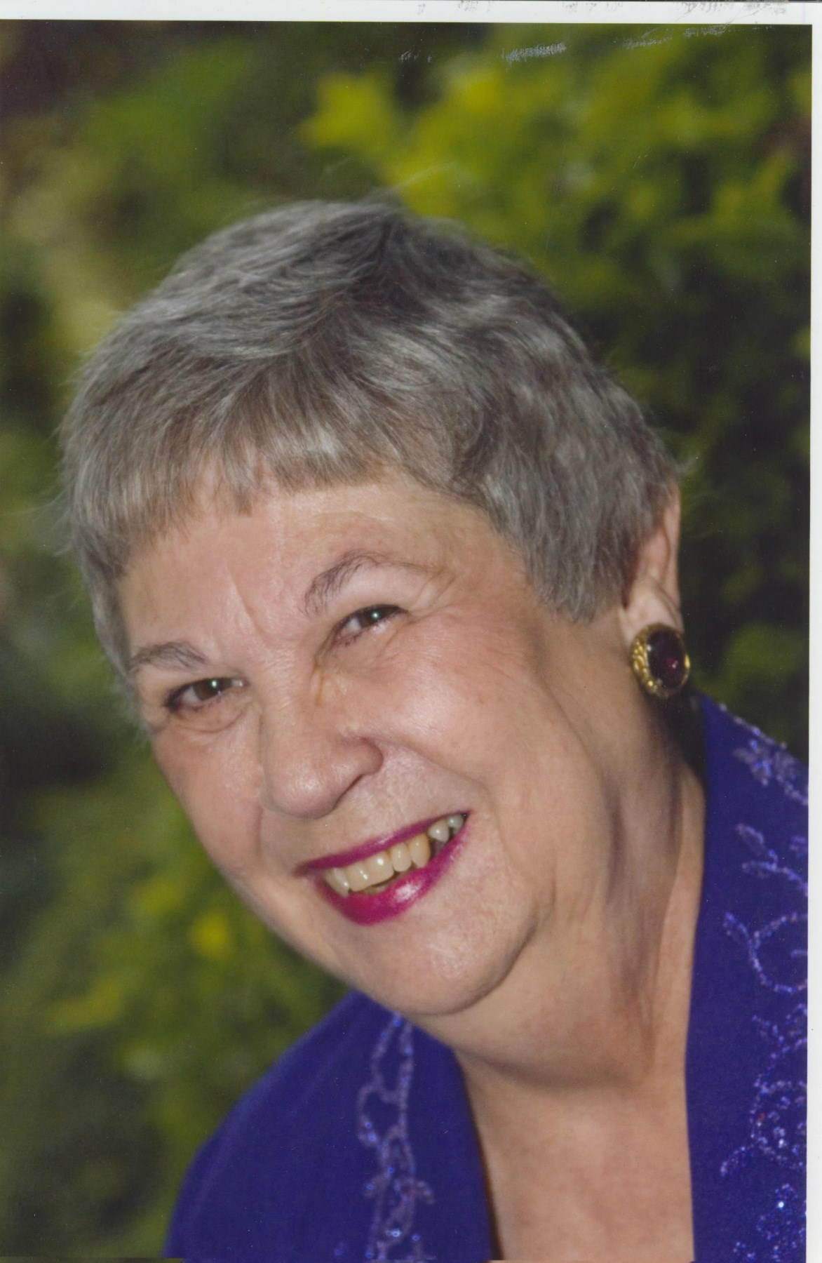 Obituary of Elaine Gruenemeier Robinson
