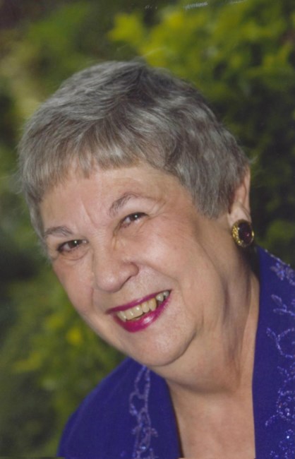 Obituary of Elaine Gruenemeier Robinson