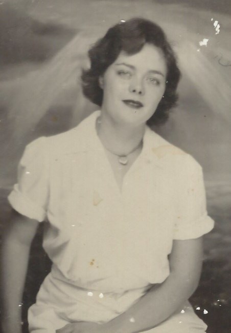 Obituary of Irene B Looney