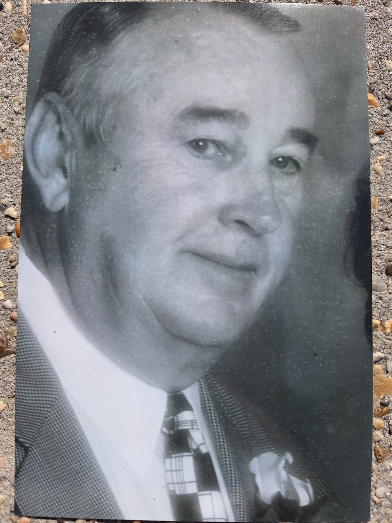 Obituario de Thomas Patrick O'Connell