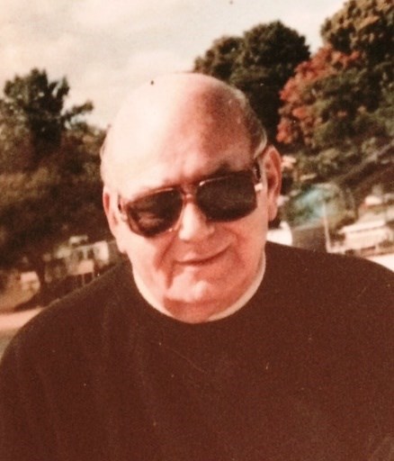 Obituary of Mr. Robert W. Kaufman