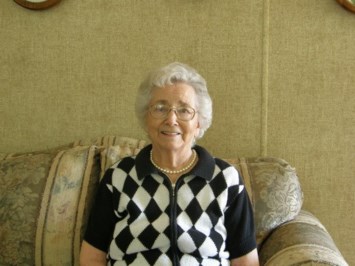 Obituary of Dorothy Eleanor White Bishop