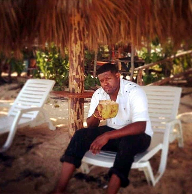 Obituary of Reginald Jerrald Henry