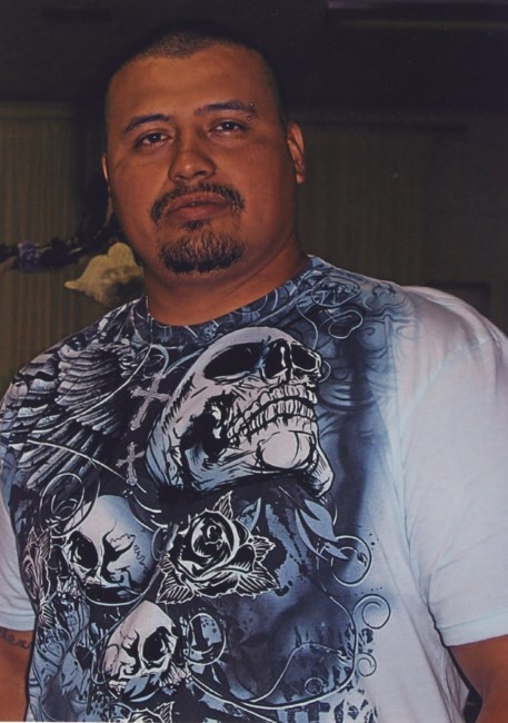 Obituario de Joseph R Flores