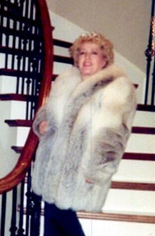 Obituary of Rose Marie Bell