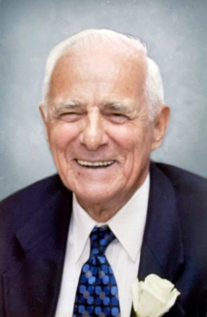 Avis de décès de George J. Boisse