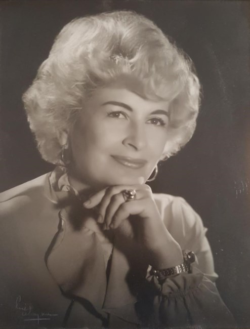 Obituary of Evelyn M Spielholz
