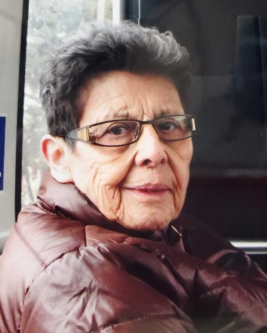 Avis de décès de Irene Zuniga Bell