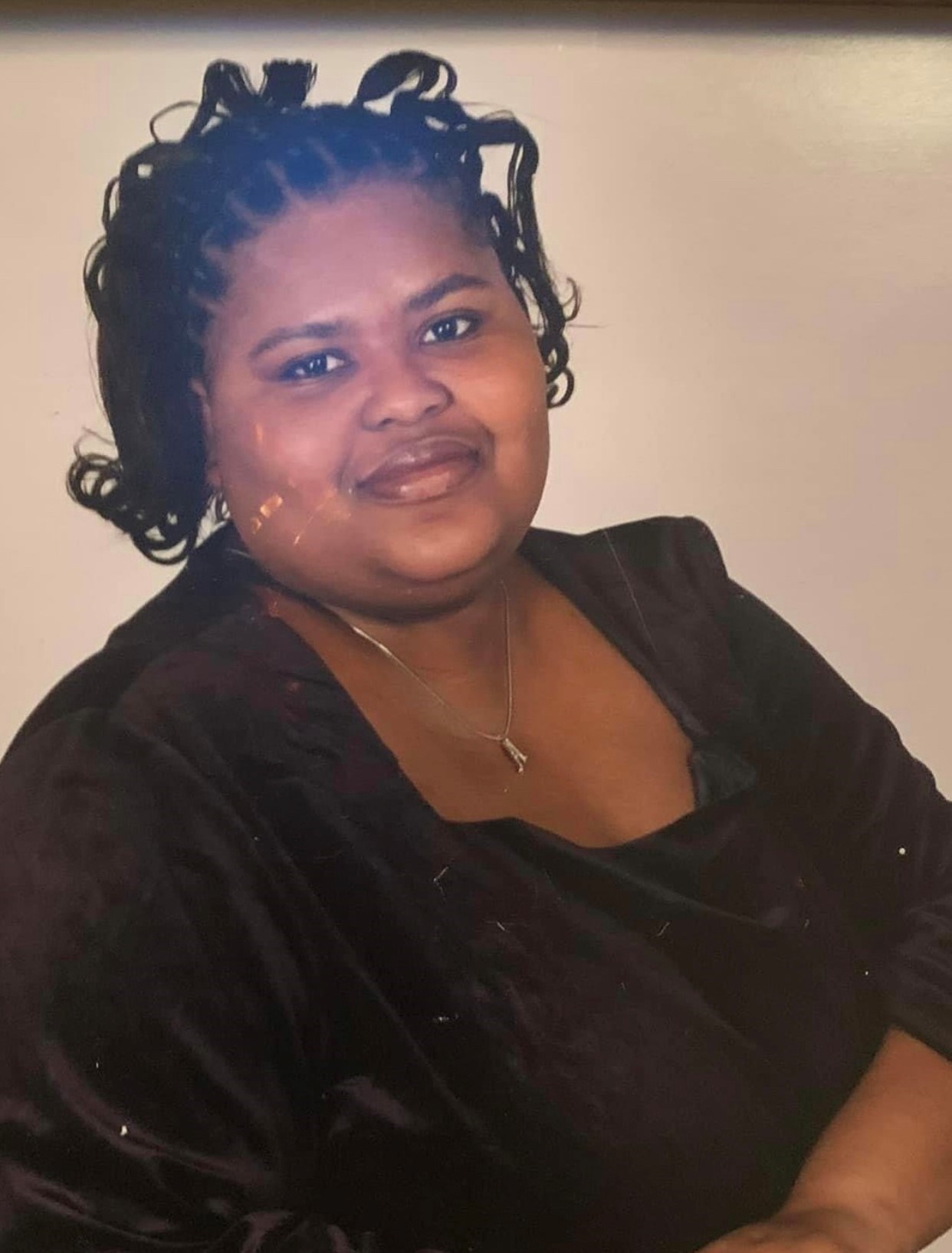 Obituary of April Marie Johnson