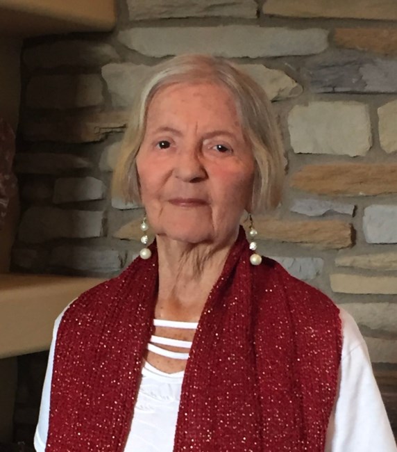 Obituary of Amparito Santos Santos