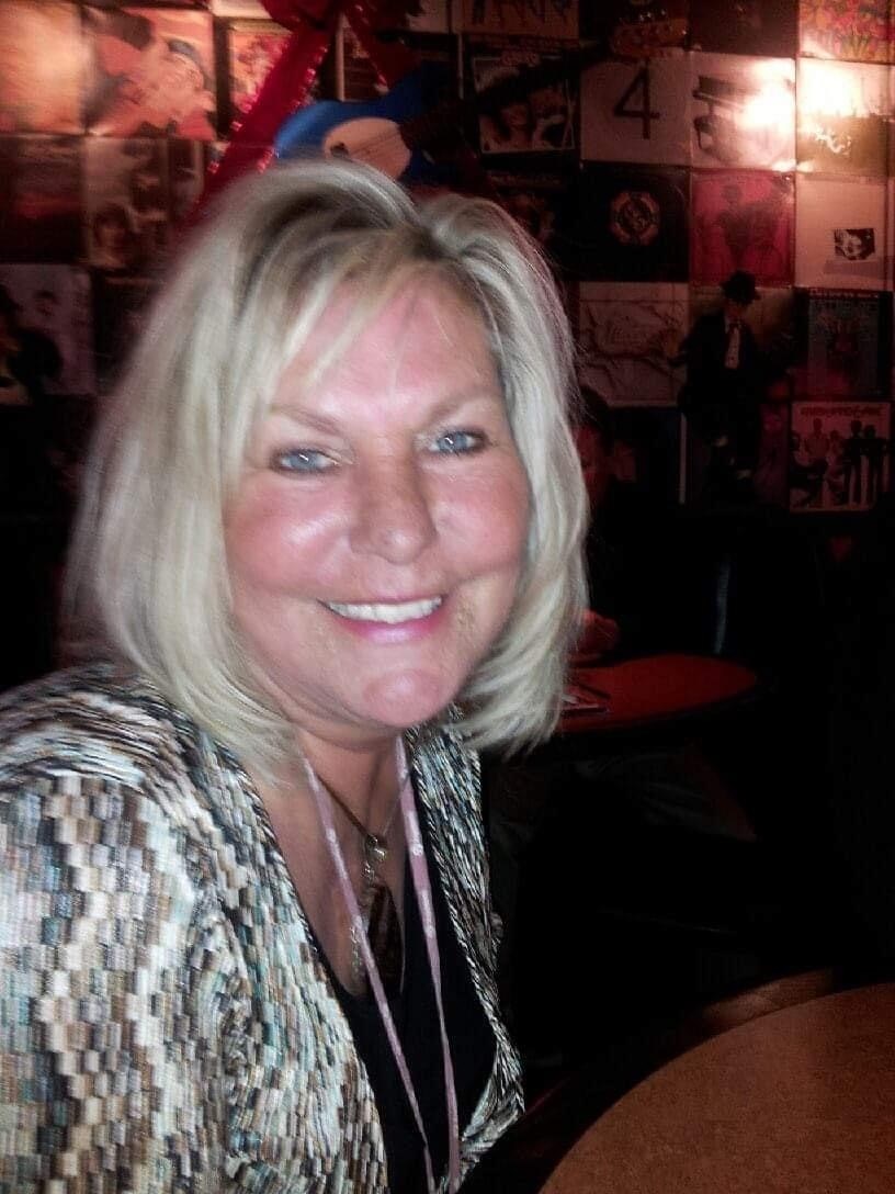 Obituary of Vickie Hart Hayes