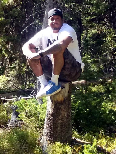 Obituary of Carlos Fabian Mendoza - Larrea